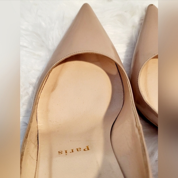 Christian Louboutin Nude Patent Pump Heels - Picture 8 of 14